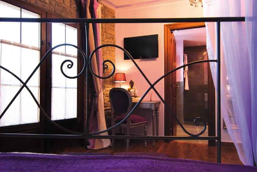 Hotel Rural La Tenada Carcedo de Burgos Luaran gambar